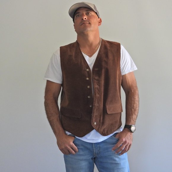 Medium Leather Vest - by Old School Clothing Company - Picture 3 of 7